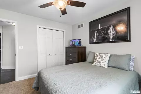 Bedroom - 2413 Gander Rd, Springfield, IL 62711 photo 8 of 8