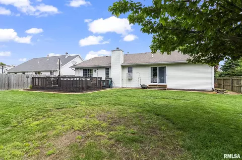 Exterior - 2413 Gander Rd, Springfield, IL 62711 photo 5 of 9