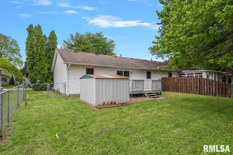 Exterior - 3329 Rawlings Dr, Springfield, IL 62704 photo 6 of 6