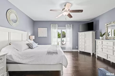 Bedroom - 2004 Bent Creek Rd, Springfield, IL 62711 photo 1 of 7