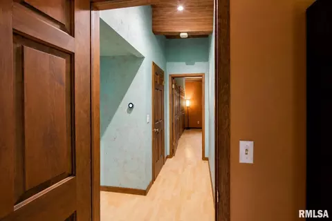 Entry Way - 7750 Pine Bluff Rd, Morris, IL 60450 photo 1 of 3