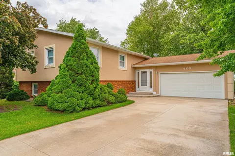 Exterior - 408 S Eastern Ave, Minier, IL 61759 photo 2 of 5