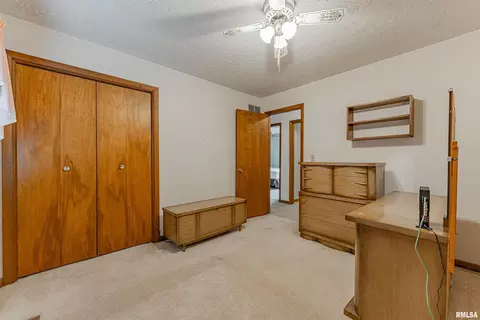 Bedroom - 408 S Eastern Ave, Minier, IL 61759 photo 6 of 7