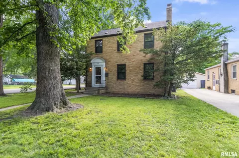 1349 Glenwood Ave, Springfield, IL 62704