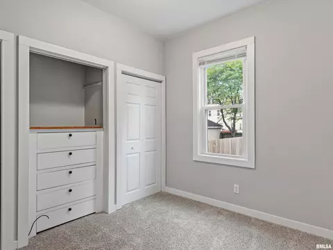 Bedroom - 1519 Spring St, Springfield, IL 62704 photo 3 of 4