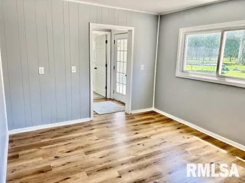 3076 Louise Ln, Springfield, IL 62702 photo 6