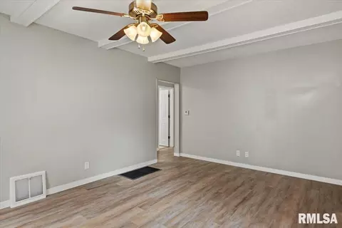 Living - 3144 S 5th St, Springfield, IL 62703 photo 1 of 3
