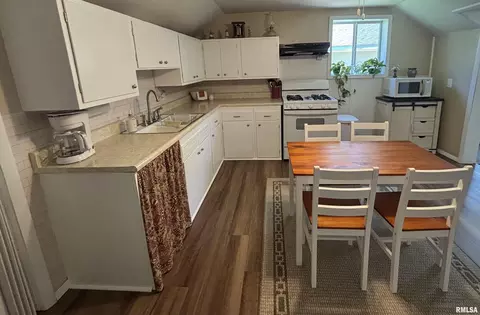 Kitchen - 209 W C St, Alpha, IL 61413 photo 1 of 2
