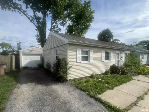 2335 Ramsey Ave, Springfield, IL 62702 photo 2