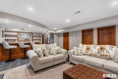 Other - 6808 Ninebark Dr, Springfield, IL 62712 photo 13 of 15