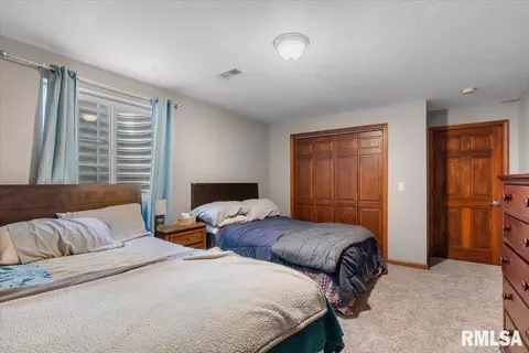 Bedroom - 6808 Ninebark Dr, Springfield, IL 62712 photo 9 of 9