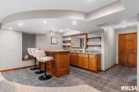 Entry Way - 6808 Ninebark Dr, Springfield, IL 62712 photo 3 of 3