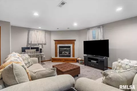 Other - 6808 Ninebark Dr, Springfield, IL 62712 photo 12 of 15