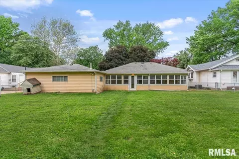 Exterior - 2424 Holmes Ave, Springfield, IL 62704 photo 9 of 9