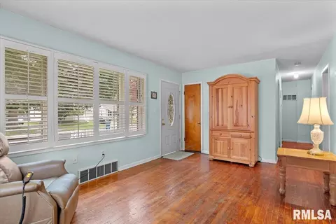 Other - 2424 Holmes Ave, Springfield, IL 62704 photo 4 of 9