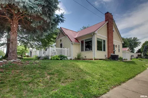 1300 S 24th St, Quincy, IL 62301