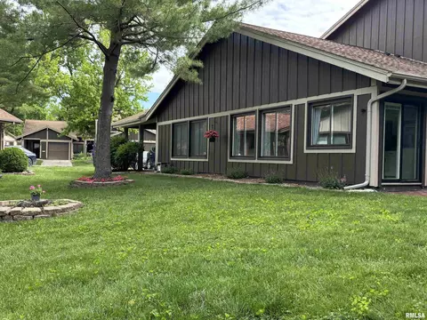 Exterior - 67 Trailridge Ln, Springfield, IL 62704 photo 6 of 14