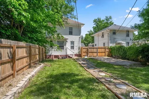 Exterior - 2509 S 10th St, Springfield, IL 62703 photo 6 of 6