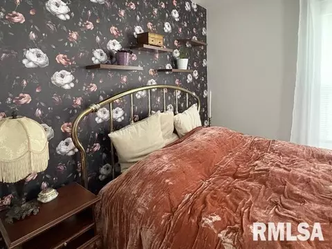 Bedroom - 2509 S 10th St, Springfield, IL 62703 photo 1 of 3