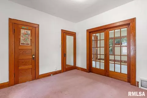Other - 730 W Ash St, Springfield, IL 62704 photo 6 of 12
