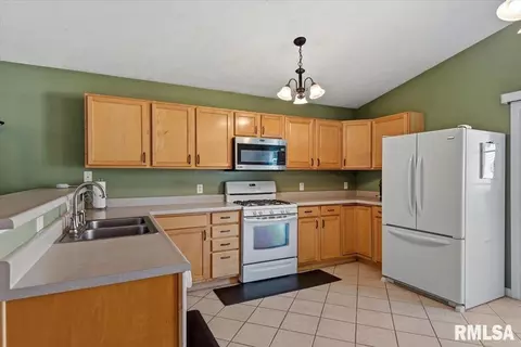 Other - 2613 Tahoe Dr, Springfield, IL 62707 photo 5 of 18