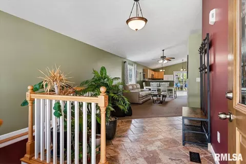 Entry Way - 2613 Tahoe Dr, Springfield, IL 62707 photo 1 of 5