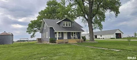6121 Nevada Dr, Macon, IL 62544