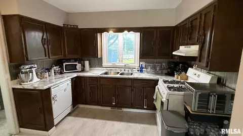 Other - 69 Nottingham Rd, Springfield, IL 62704 photo 6 of 13