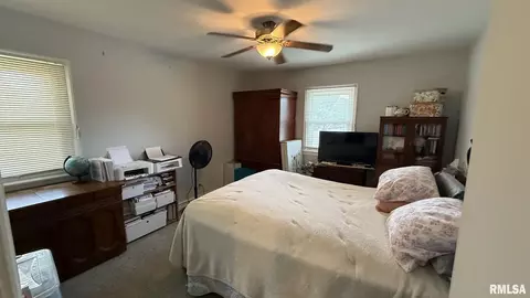 Bedroom - 69 Nottingham Rd, Springfield, IL 62704 photo 1 of 1