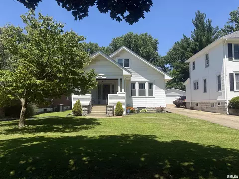 2241 Spring St, Quincy, IL 62301