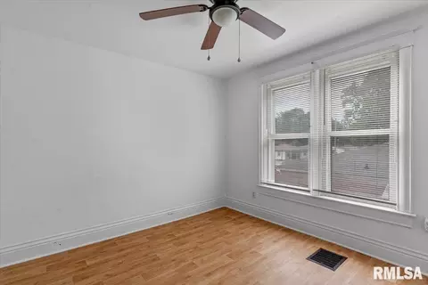 Bedroom - 2921 S Park Ave, Springfield, IL 62704 photo 5 of 7