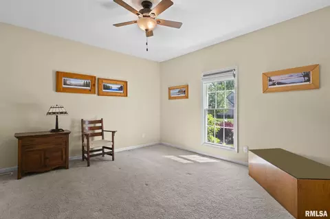 Bedroom - 1621 Hoechester Rd, Springfield, IL 62712 photo 7 of 8