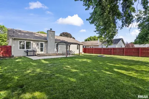 Exterior - 6337 Kate Ct, Springfield, IL 62712 photo 7 of 9
