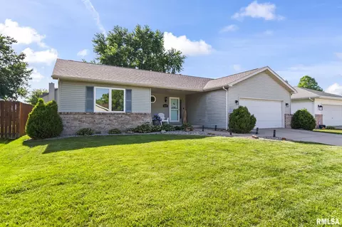 Exterior - 6337 Kate Ct, Springfield, IL 62712 photo 2 of 9