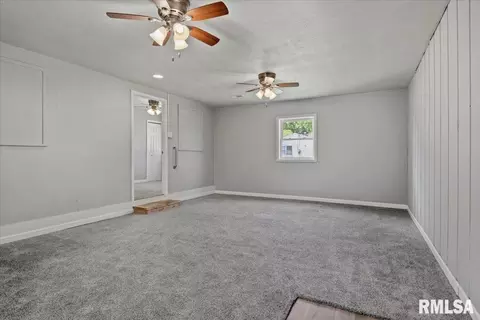 Living - 2201 E Converse St, Springfield, IL 62702 photo 6 of 6