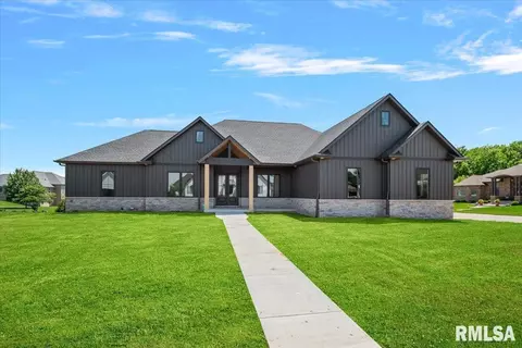 4712 Berkshire Xing, Springfield, IL 62711