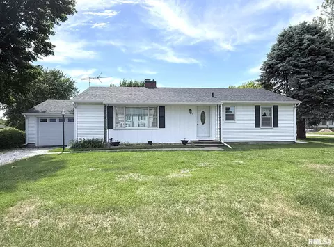 410 S Irvine St, Kirkwood, IL 61447