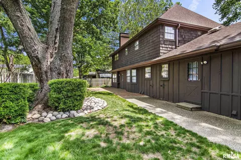Exterior - 91 Pinehurst Dr, Springfield, IL 62704 photo 6 of 6