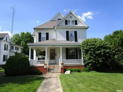 1316 W State St, Jacksonville, IL 62650