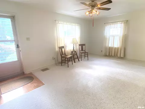Living - 2425 S College St, Springfield, IL 62704 photo 1 of 2