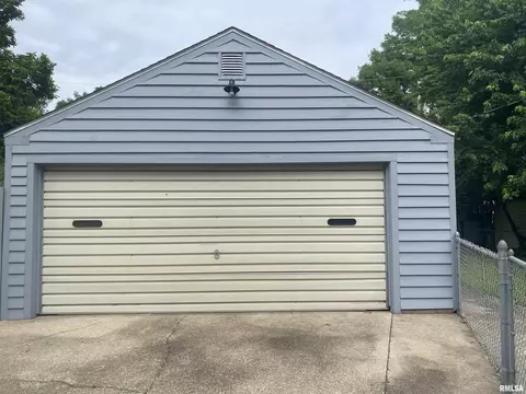 Other - 2425 S College St, Springfield, IL 62704 photo 5 of 5