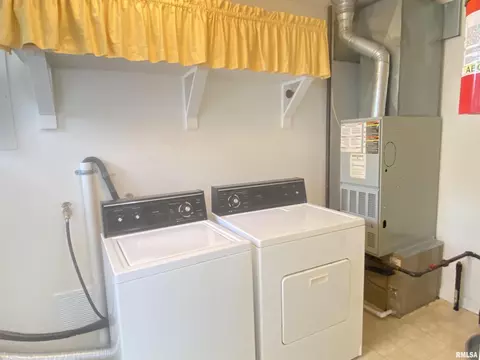 Other - 2425 S College St, Springfield, IL 62704 photo 3 of 5