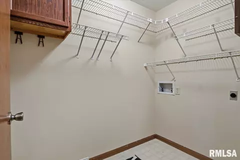 Other - 3129 Turning Mill Dr, Springfield, IL 62704 photo 6 of 11