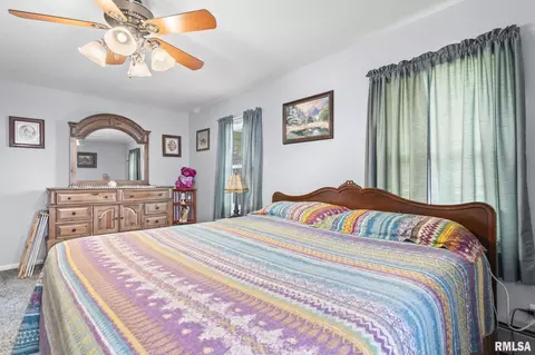 Bedroom - 3061 Louise Ln, Springfield, IL 62702 photo 1 of 6