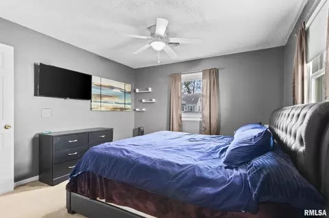 Bedroom - 2253 E Converse Ave, Springfield, IL 62702 photo 1 of 9