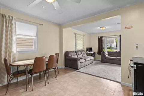 Dining - 2253 E Converse Ave, Springfield, IL 62702 photo 1 of 1
