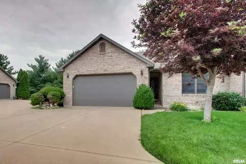 3982 Abbey Ridge Ct, Quincy, IL 62305