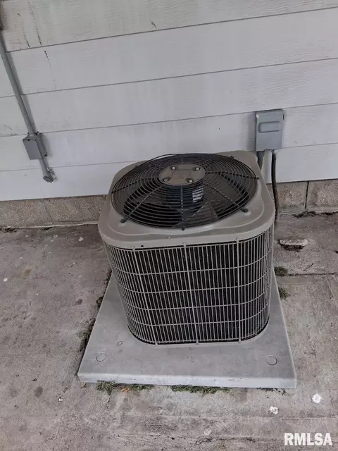 Other - 2928 S 4th St, Springfield, IL 62703 photo 9 of 9