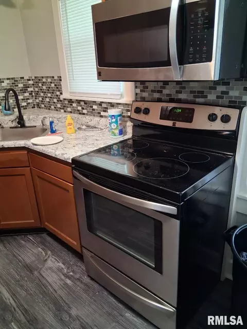 Kitchen - 2928 S 4th St, Springfield, IL 62703 photo 1 of 1