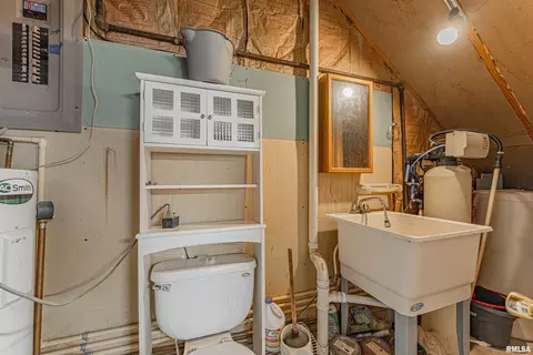 Other - 207 S Stewart St, Mclean, IL 61754 photo 3 of 6